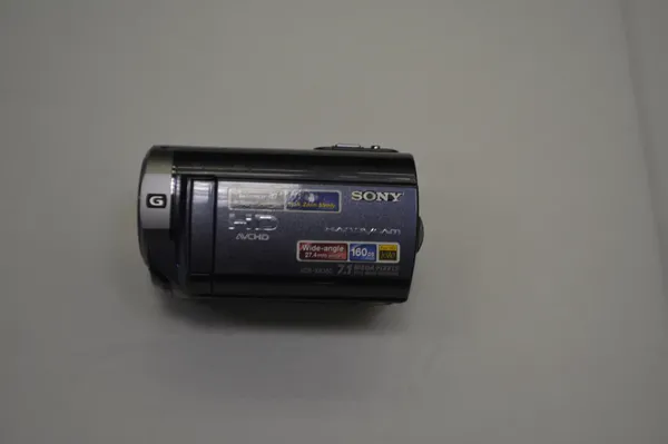 Видеокамера Sony HDR-XR350E,черный Ресейл Видеокамера Sony HDR-XR350E,черный Ресейл
