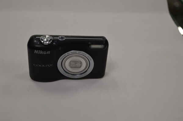 Фотоаппарат Nikon Coolpix L27, черный Ресейл