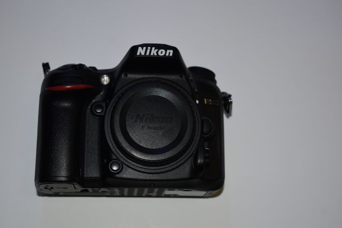 Фотоаппарат Nikon D7200 Body, черный,Ресейл