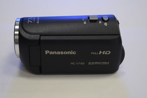 Видеокамера Panasonic HC-V160 черный Ресейл