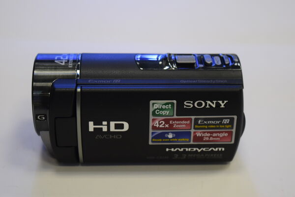 Видеокамера Sony HDR-CX130E, Ресейл