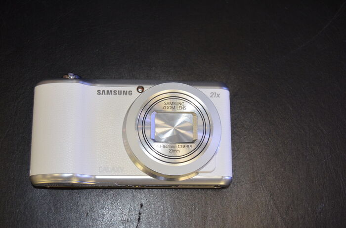 фотоаппарат Samsung Galaxy Camera 2 BEK-GC200, белый Ресейл