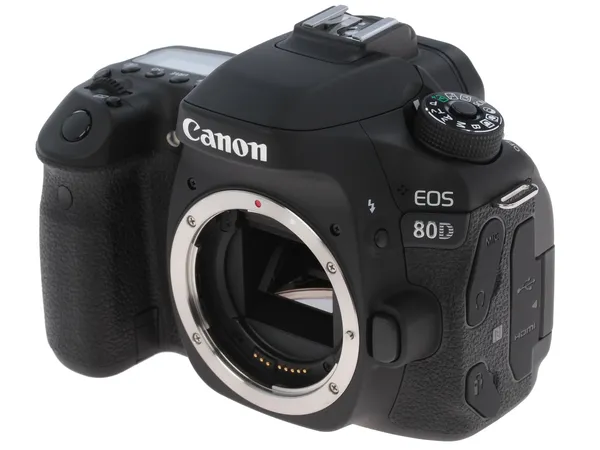 Фотоаппарат Canon EOS 80D Body