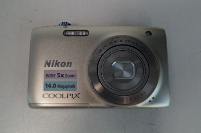 Фотоаппарат Nikon Coolpix S3100,серебро Ресейл