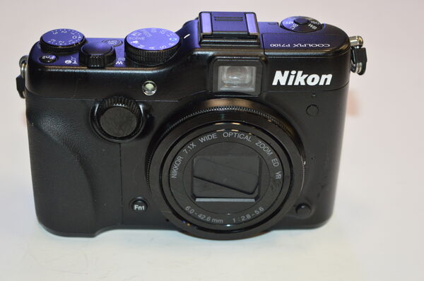 Фотоаппарат Nikon Coolpix P7100 Ресейл