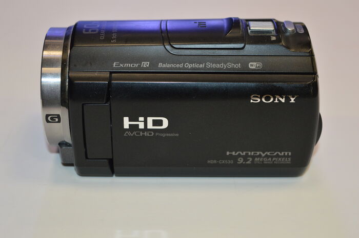 Видеокамера Sony HDR-CX530E Ресейл