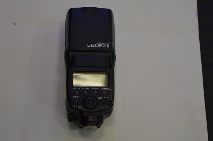 Вспышка Canon Speedlite 580EX II Ресейл