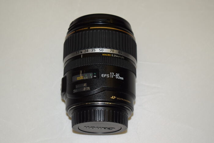 Объектив Canon EF-S 17-85mm f/4-5.6 IS USM Ресейл