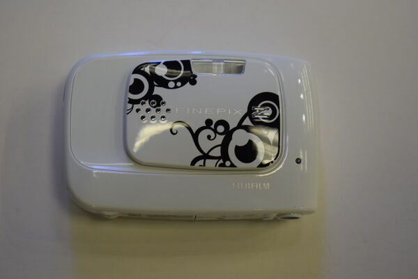 Фотоаппарат FUJIFILM FINEPIX Z30