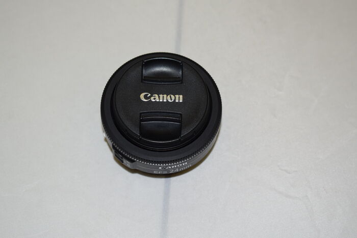 Объектив Canon EF-S 24 F2.8 STM Ресейл