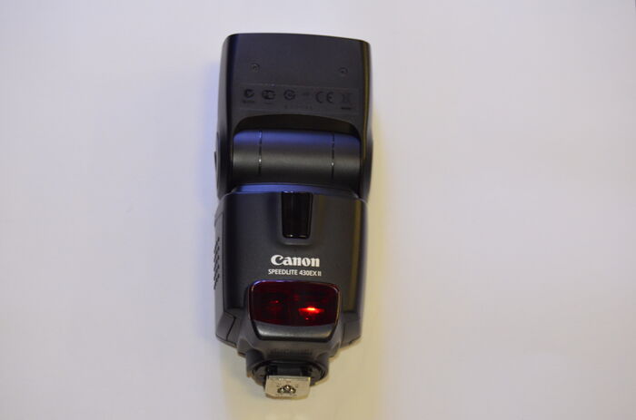 Вспышка Canon Speedlite 430EX II Ресейл