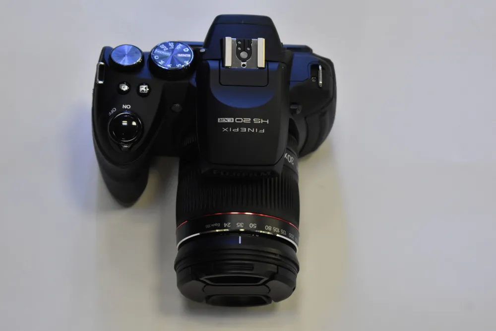 Фотоаппарат Fujifilm FinePix HS20EXR,черный Ресейл