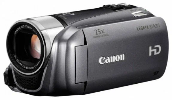 Видеокамера Canon LEGRIA HF R205